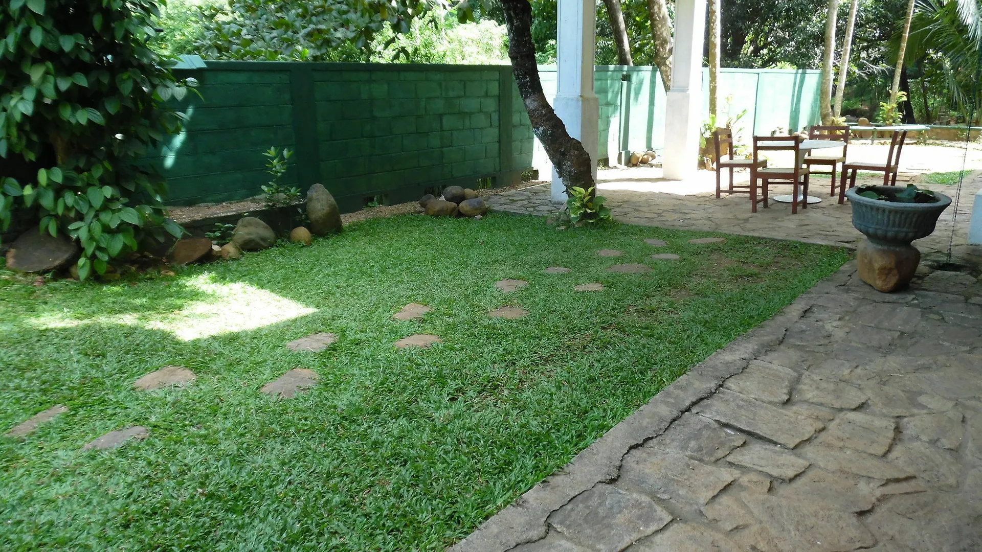 Hotel Linwood Bungalow Kandy