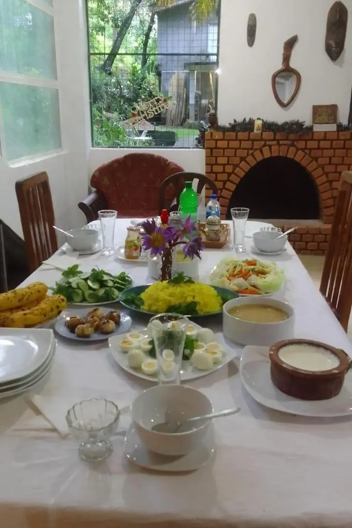 Linwood Bungalow Kandy Sri Lanka