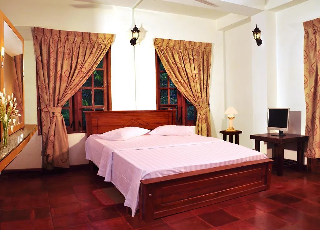 Linwood Bungalow Kandy Hotel